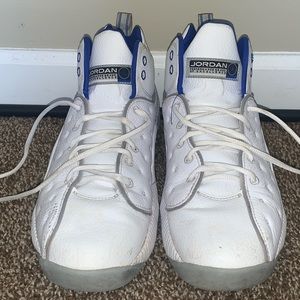 JordanJumpman Team II white hyper royal